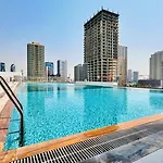 Oyo Home 1364 Fully Furnished Studio Apartments Jvc