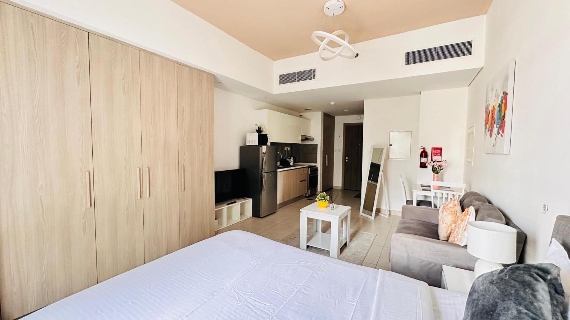 Apartment Oyo 1364 Fully Furnished Jvc *